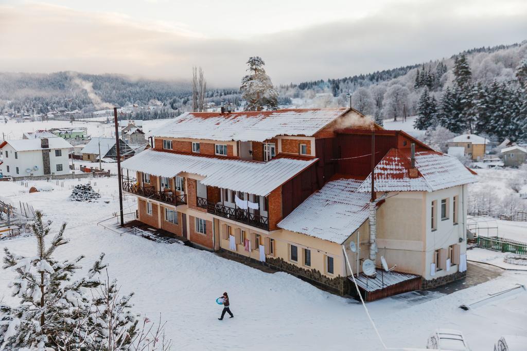 Hotel Apollon Bakoerjani Buitenkant foto